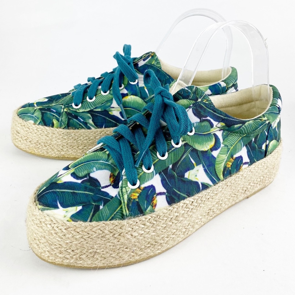 Qupid Tropical Leaf Platform Sneakers in Teal and Green